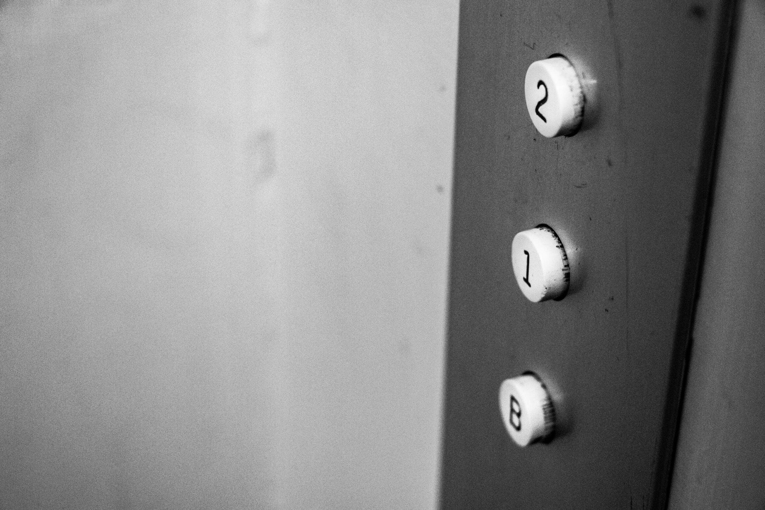 Elevator Elevator 2 floors